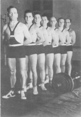 Gewichthebermannschaft Bild 1
